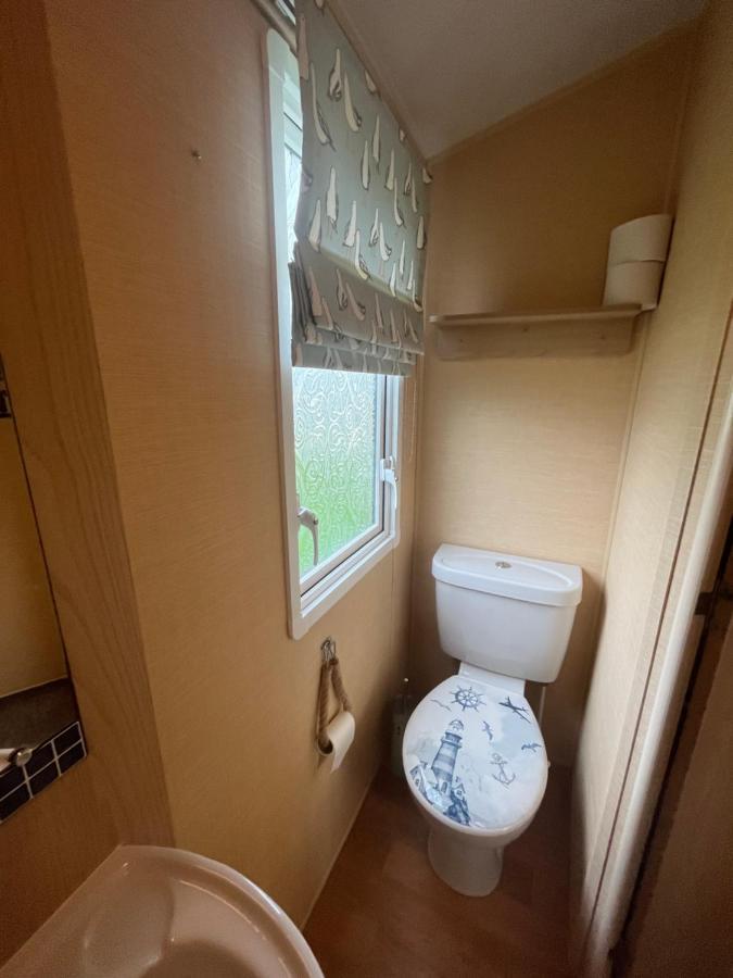 Fulmar 43 ~ Parkdean Holiday Resort Great Yarmouth Esterno foto